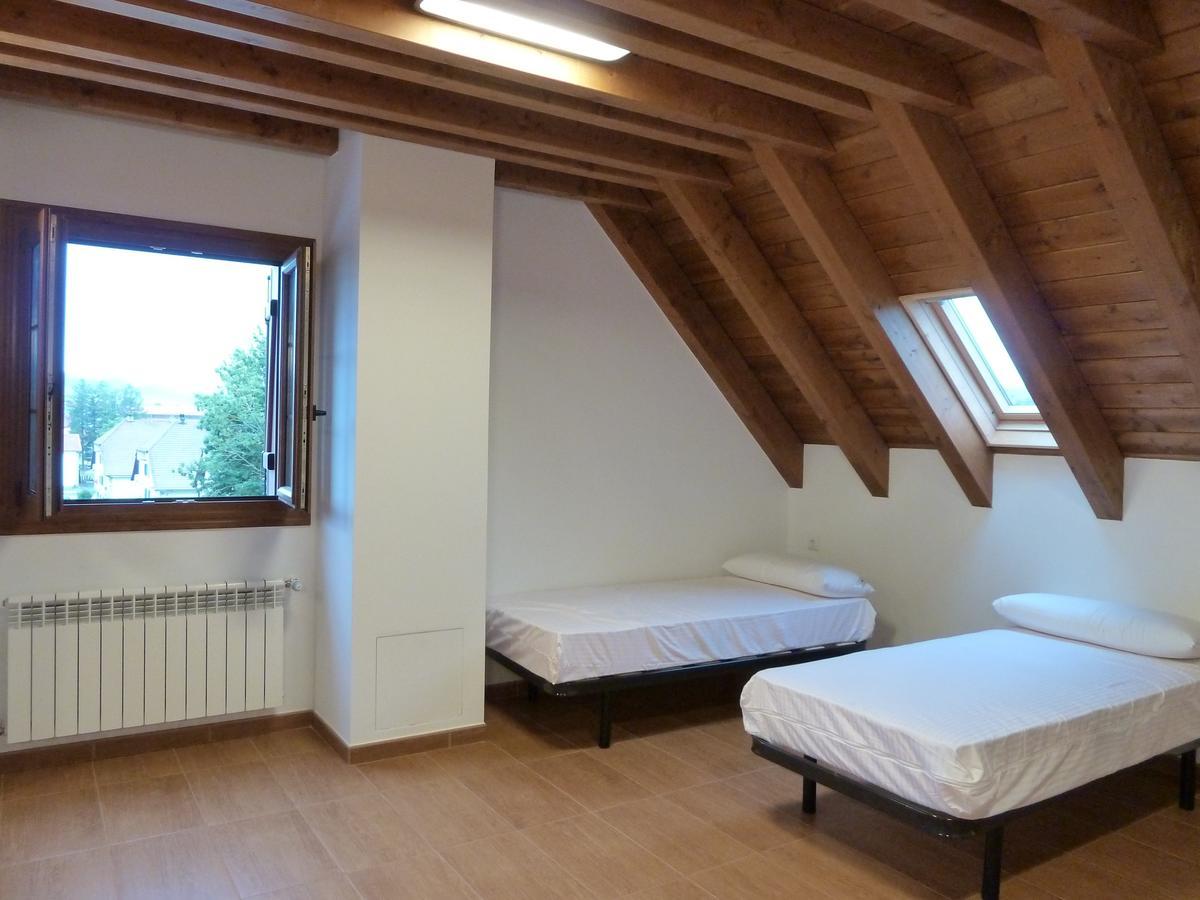 Albergue Haizea Pampeluna Zewnętrze zdjęcie